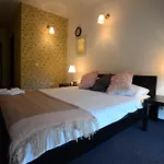 比斯库特酒店 3*
