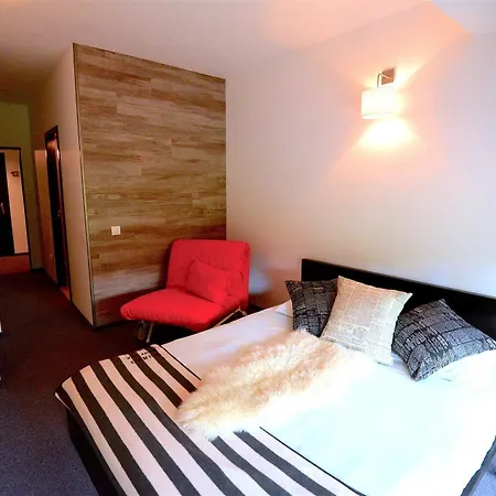 Biscuit Hotell 3*
